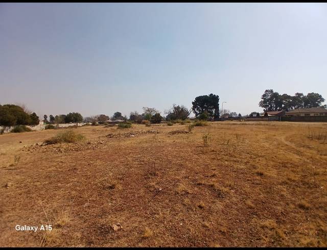 19,757M² VACANT LAND FOR SALE IN RIVERSDALE